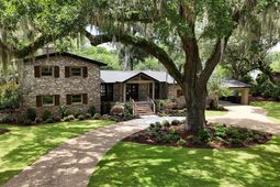 517 Pelzer Drive photo 4