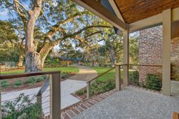 517 Pelzer Drive photo 4