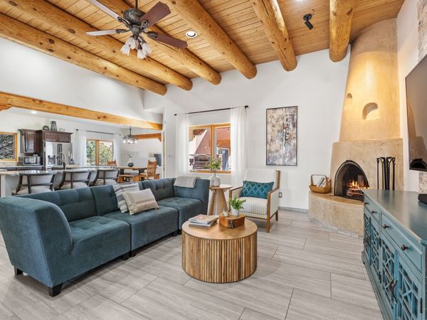 8 S Arroyo Ridge Road, Santa Fe, NM 87508