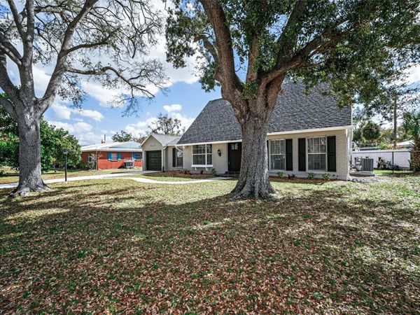 6412 WINGFOOT CIRCLE, TAMPA, FL 33634