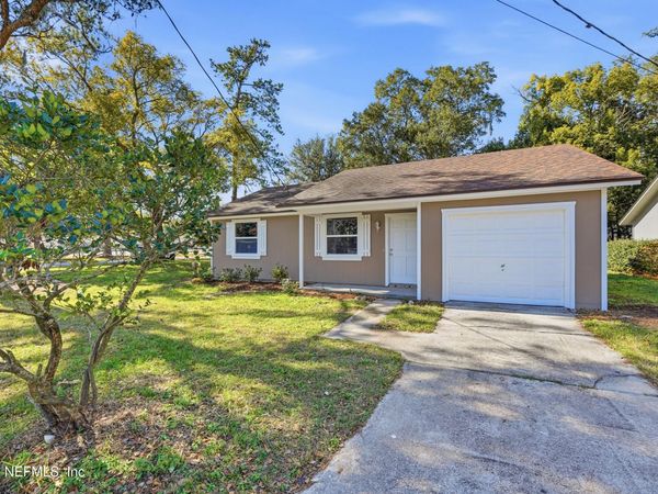 3084 PARENTAL HOME Road, Jacksonville, FL 32216