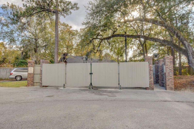 805 Andrea Lane Photo 12