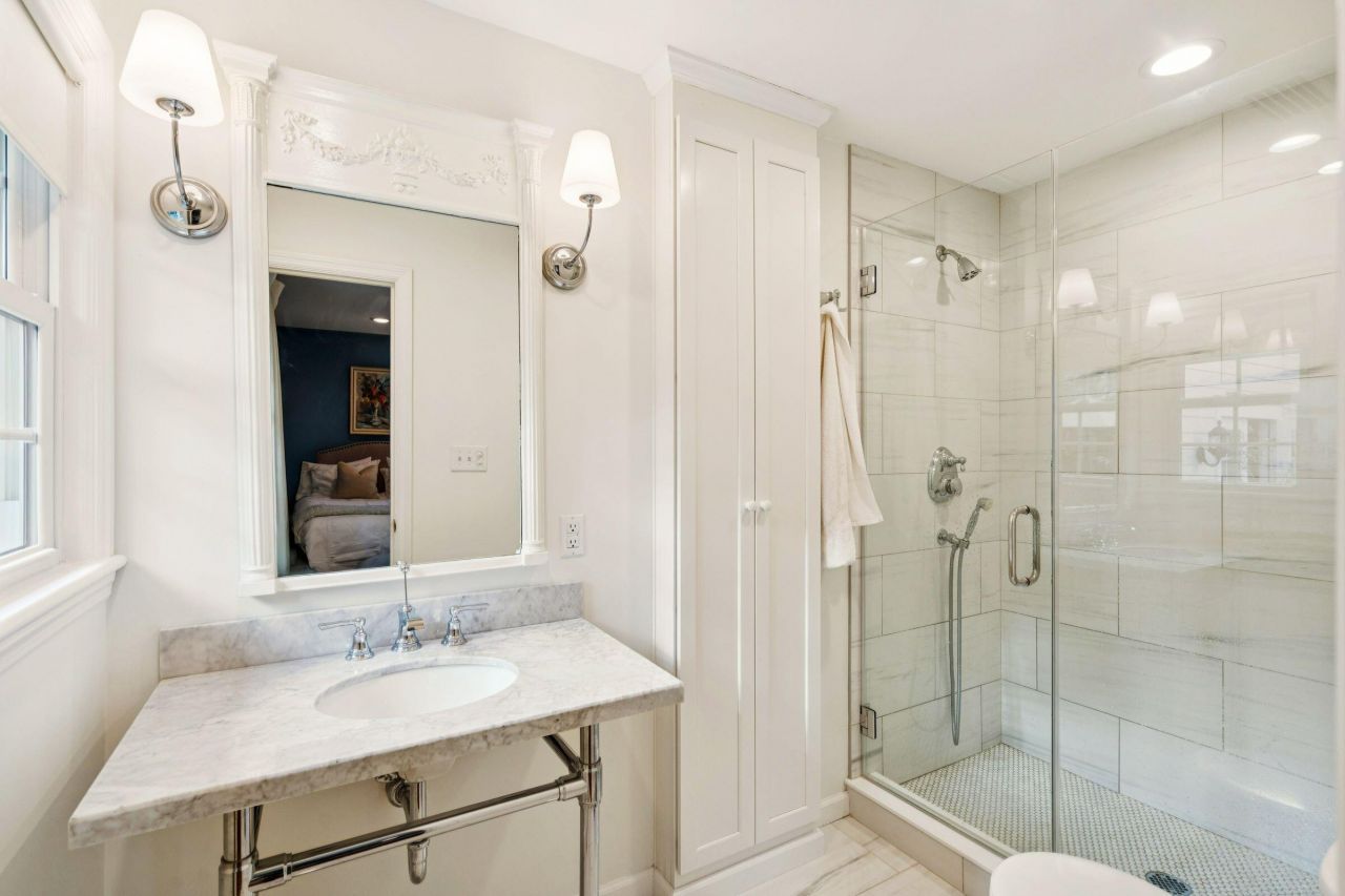 119 Freeman Street Photo 42