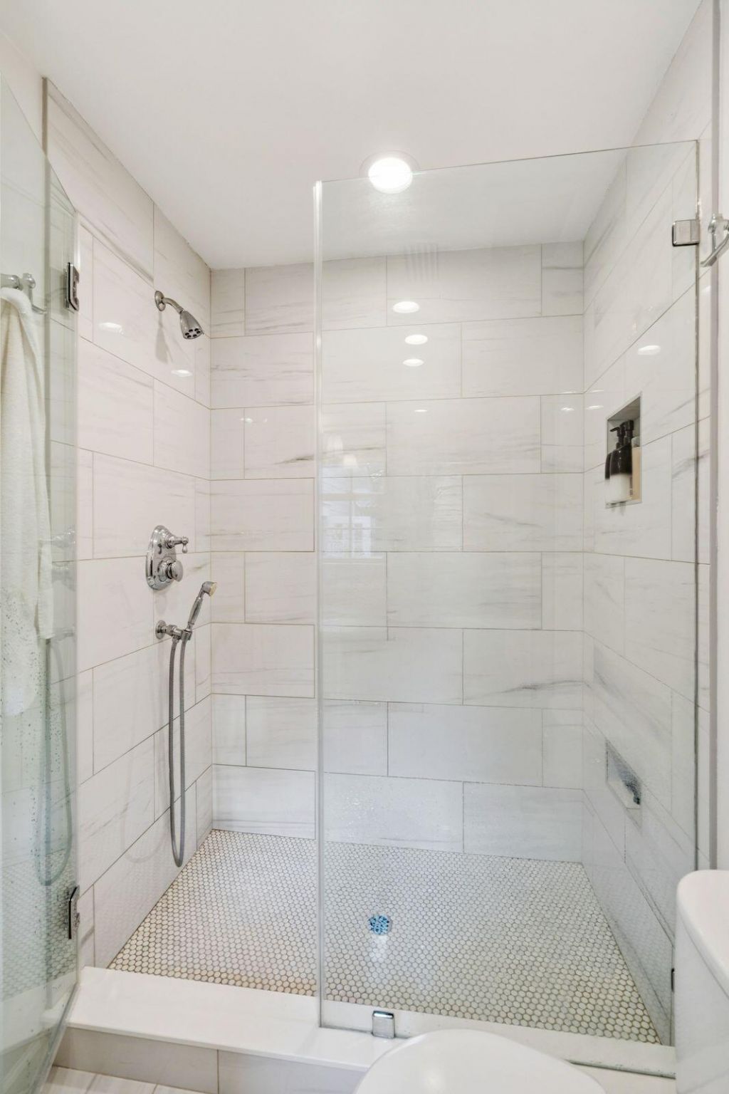 119 Freeman Street Photo 43