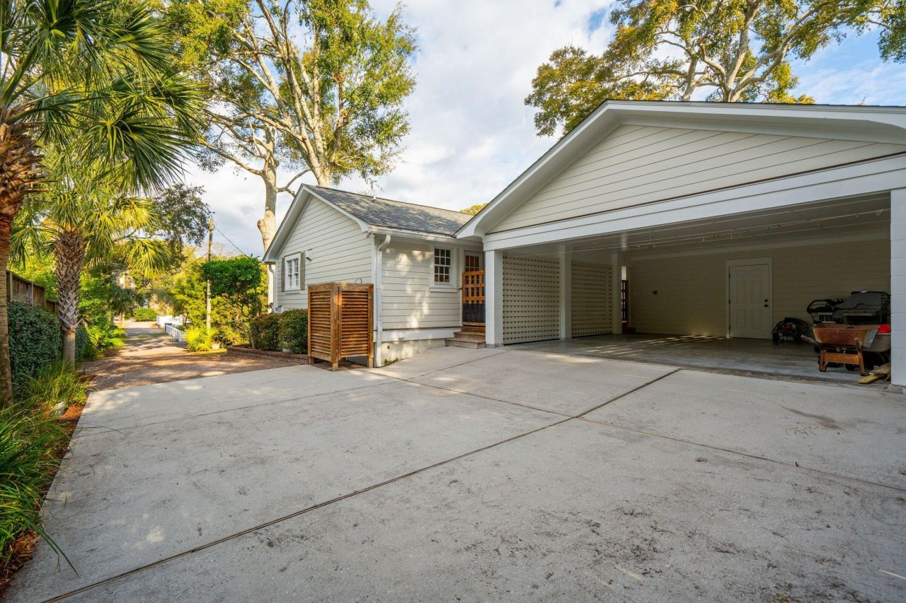 119 Freeman Street Photo 56