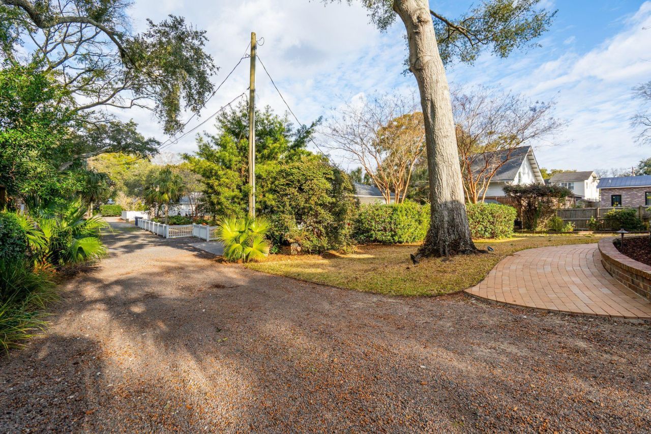 119 Freeman Street Photo 66