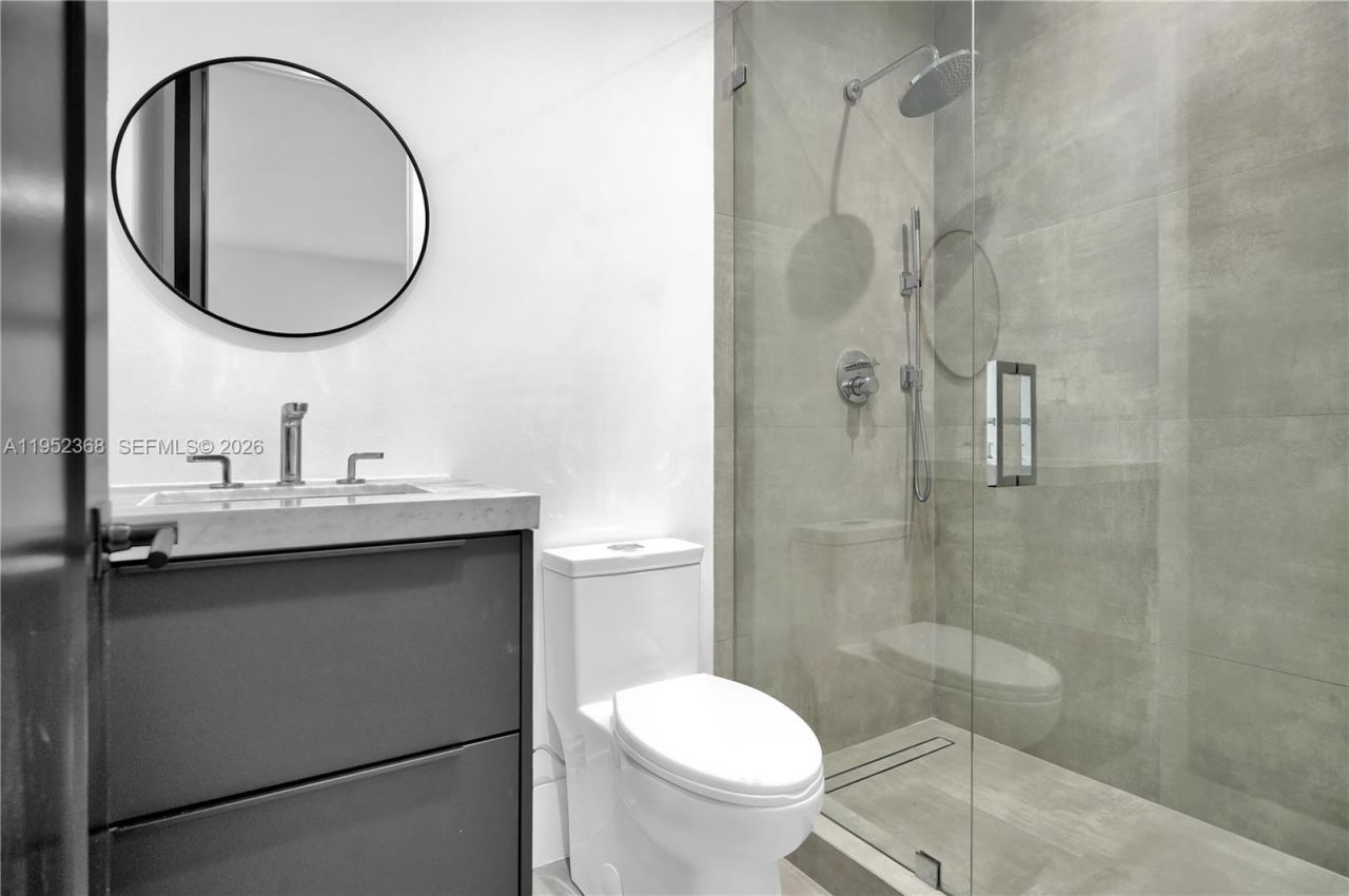 30 NE 50th St , Miami, FL 33137 Photo