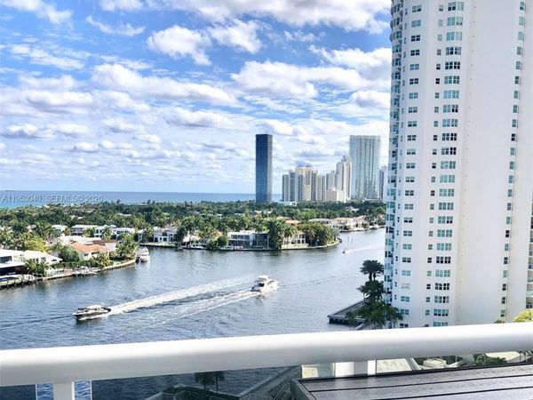 20515 E Country Club Dr, Unit 1448, Aventura, FL 33180
