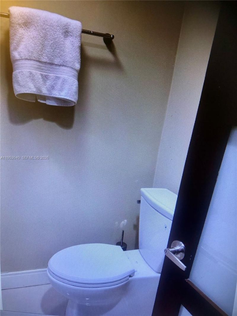 20515 E Country Club Dr, Unit 1448, Aventura, FL 33180 Photo