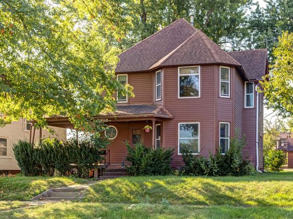 1913 Warford Street, Perry, IA 50220