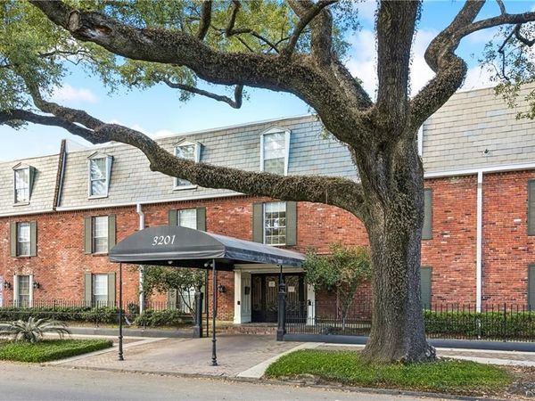 3201 ST CHARLES Avenue, Unit 229, New Orleans, LA 70115