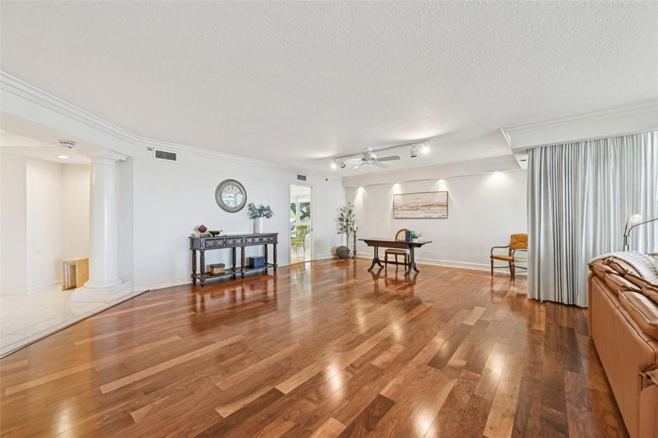 2410 Harbourside Drive, Unit 111, Longboat Key, FL 34228 Photo