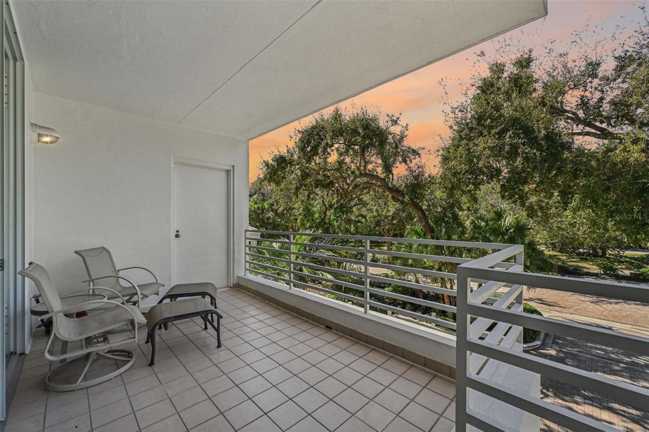 2410 Harbourside Drive, Unit 111, Longboat Key, FL 34228 Photo