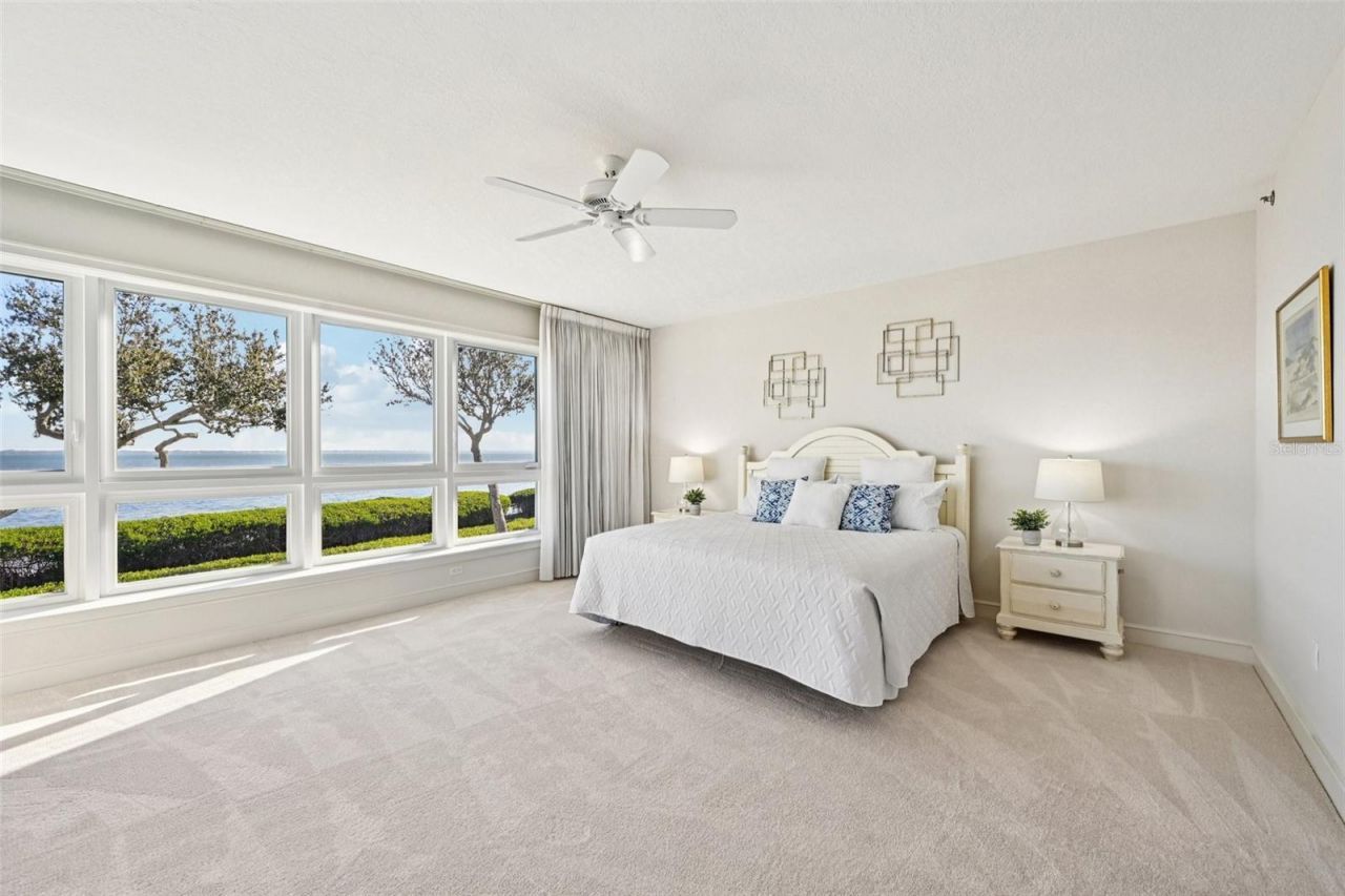 2410 Harbourside Drive, Unit 111, Longboat Key, FL 34228 Photo