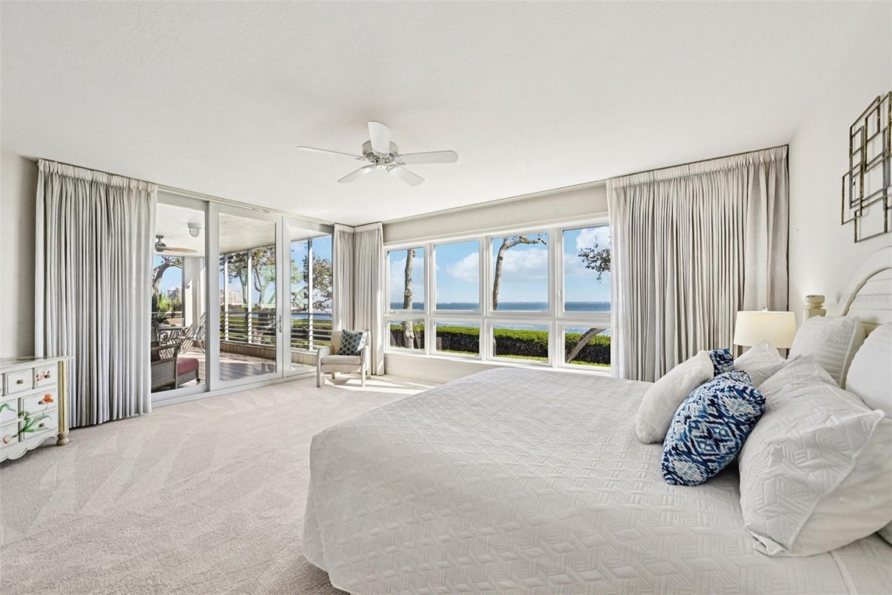 2410 Harbourside Drive, Unit 111, Longboat Key, FL 34228 Photo