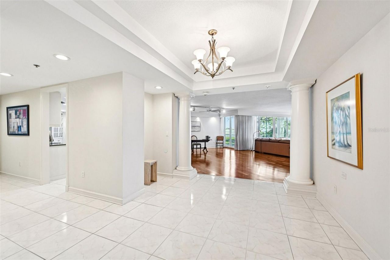 2410 Harbourside Drive, Unit 111, Longboat Key, FL 34228 Photo