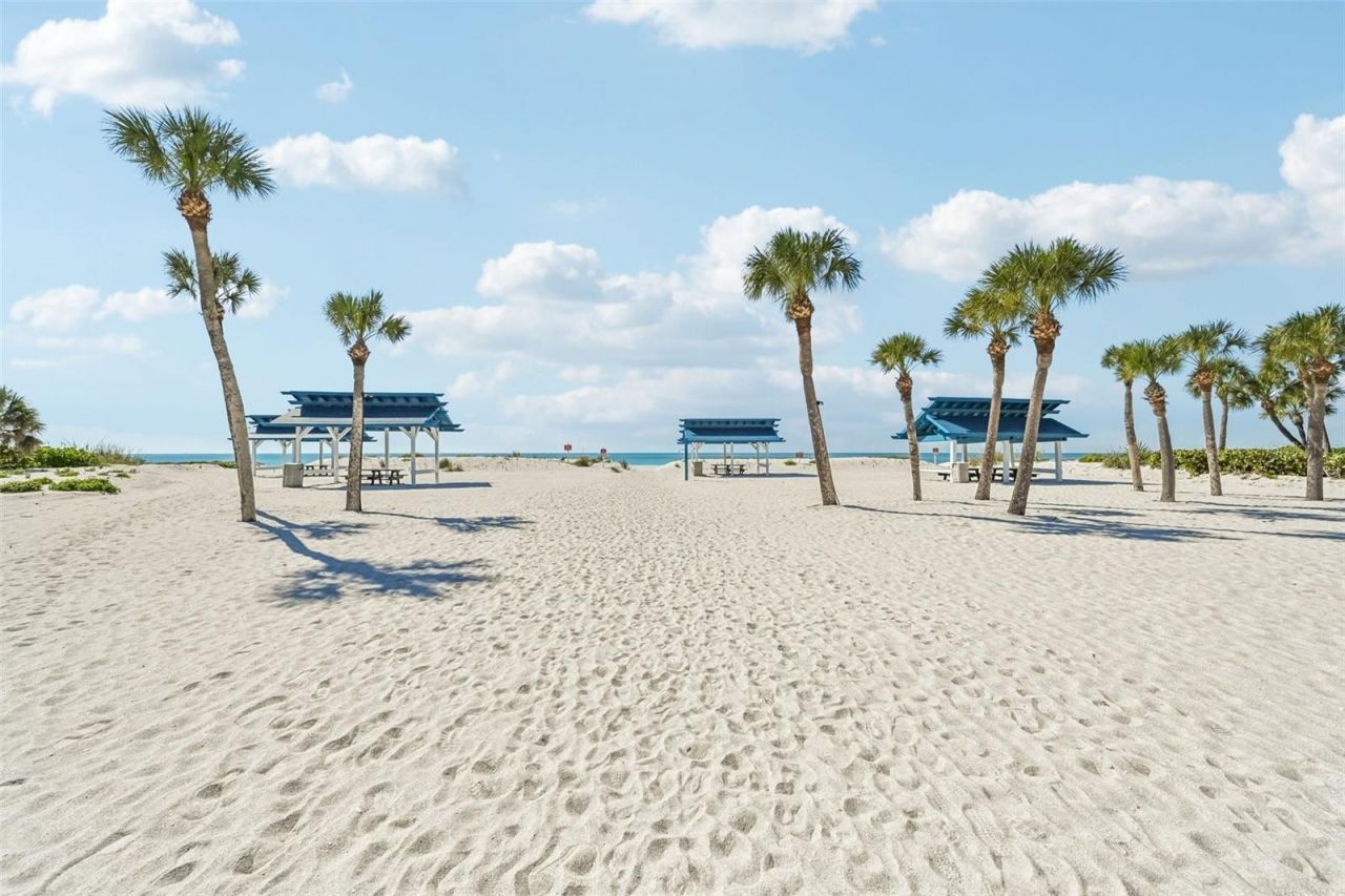 2410 Harbourside Drive, Unit 111, Longboat Key, FL 34228 Photo