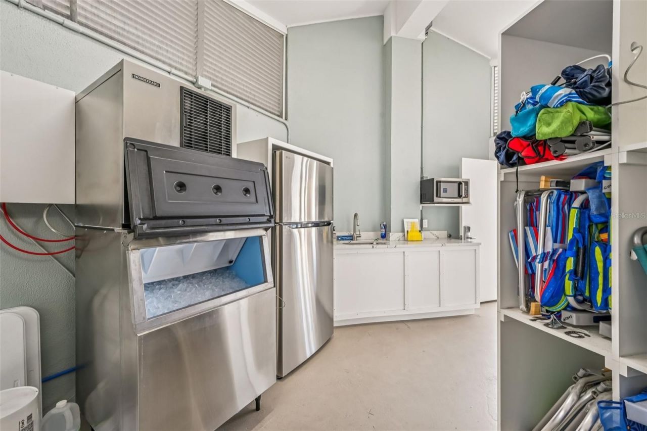 2410 Harbourside Drive, Unit 111, Longboat Key, FL 34228 Photo