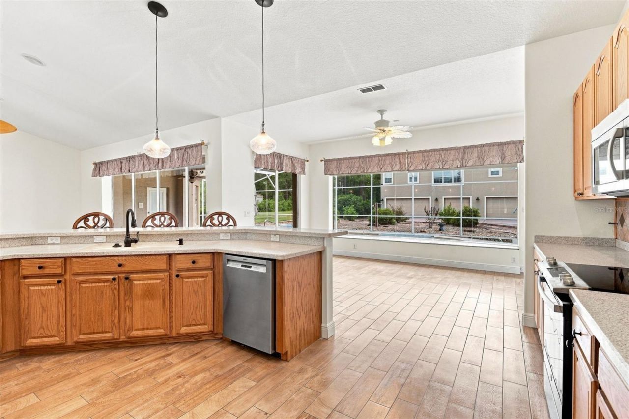 73 Sanctuary Avenue, Debary, FL 32713 Photo
