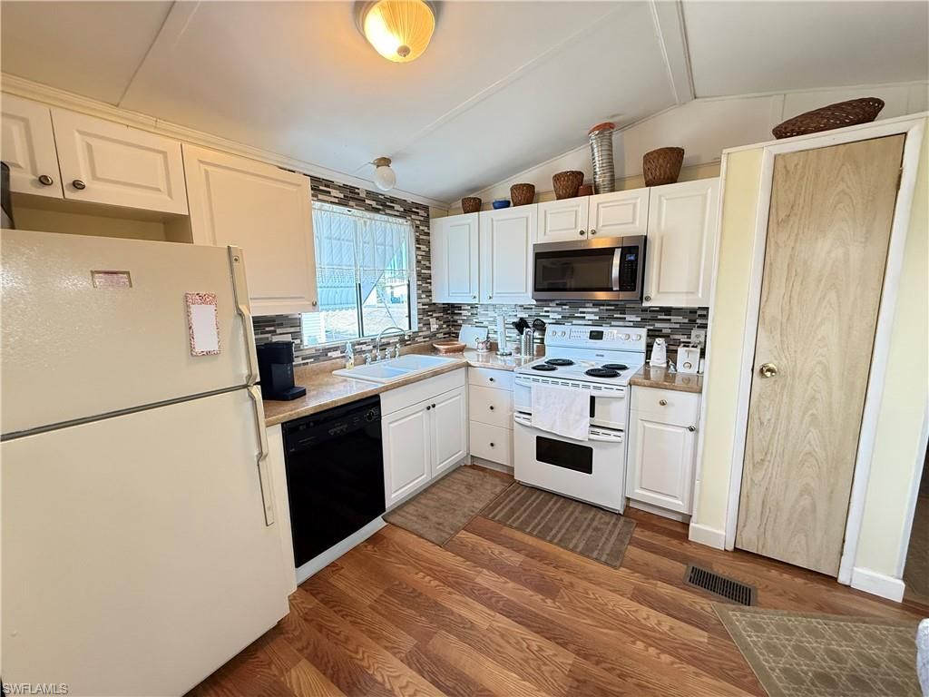 11961 Monaco Ln, Unit B, Bonita Springs, FL 34135 Photo