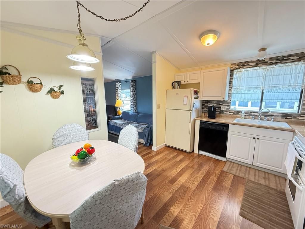 11961 Monaco Ln, Unit B, Bonita Springs, FL 34135 Photo