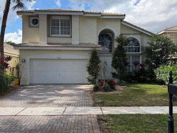 19125 Skyridge Circle, Boca Raton, FL 33498