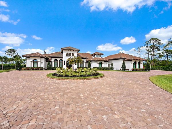 7848 Saddlebrook Drive, Port Saint Lucie, FL 34986