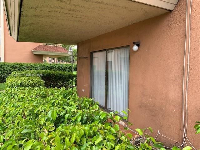 17650 NW 68th Ave, Unit A1005, Hialeah, FL 33015 Main Photo