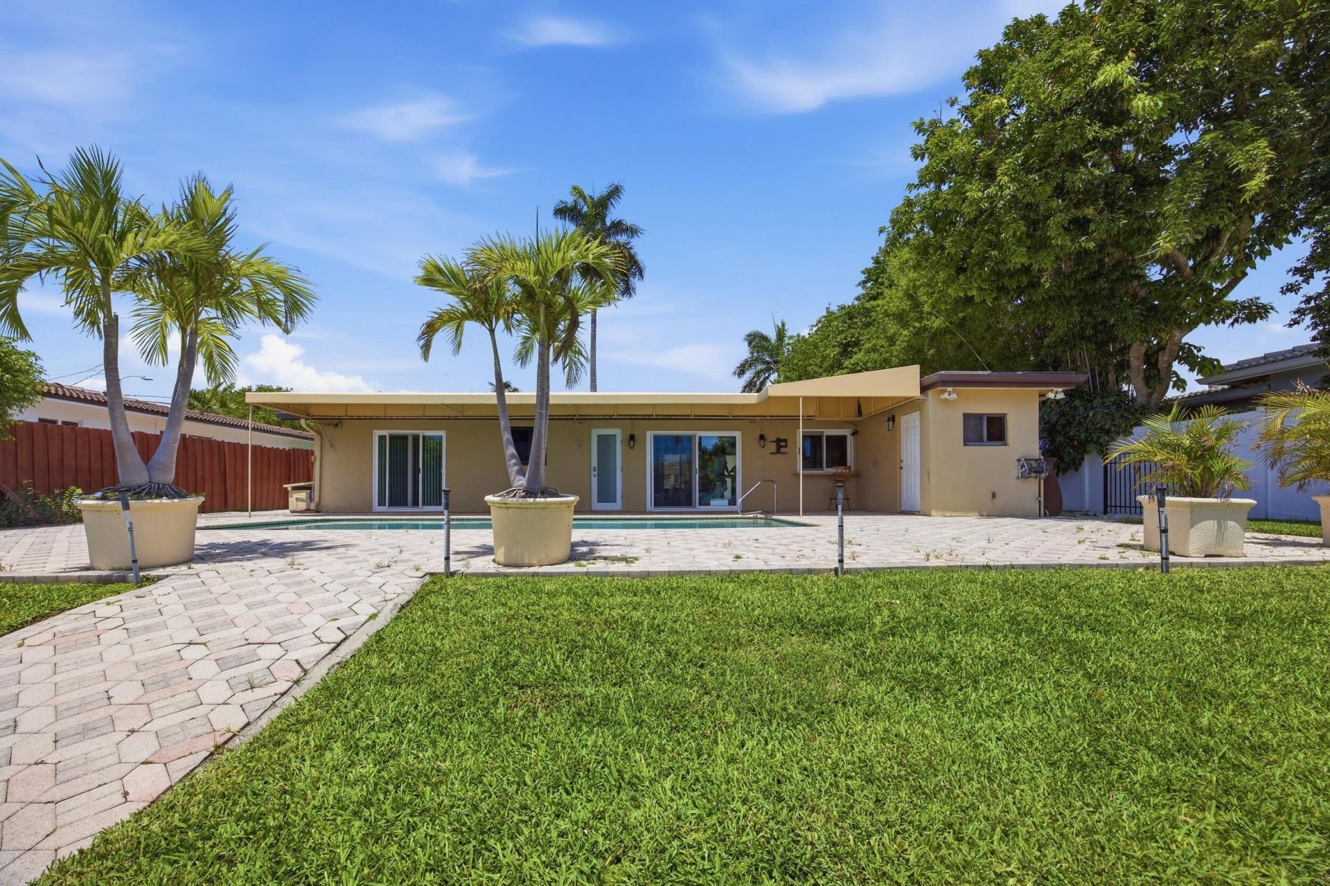 730 SE 3rd Terrace, Pompano Beach, FL 33060 Photo