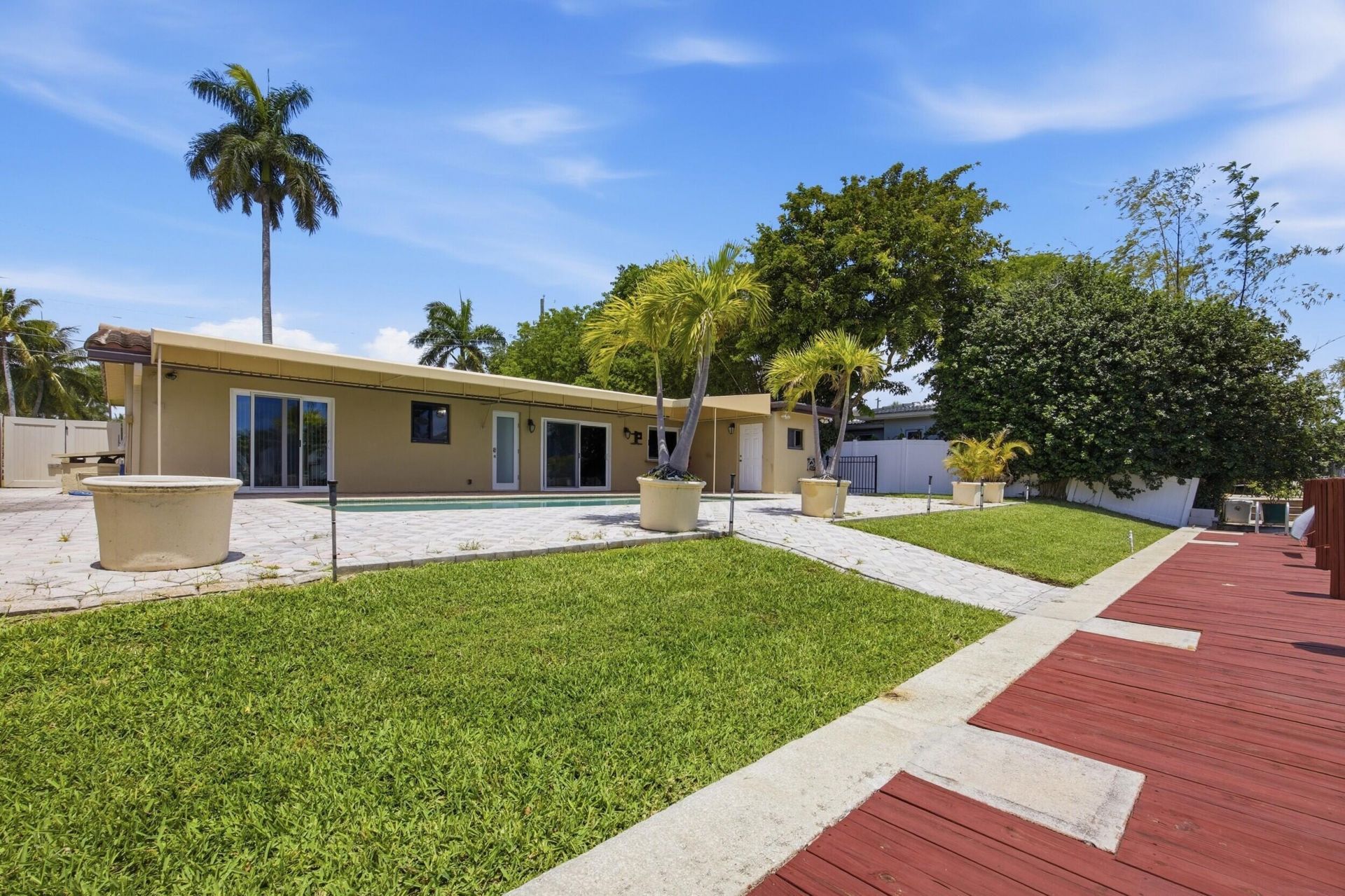 730 SE 3rd Terrace, Pompano Beach, FL 33060 Photo