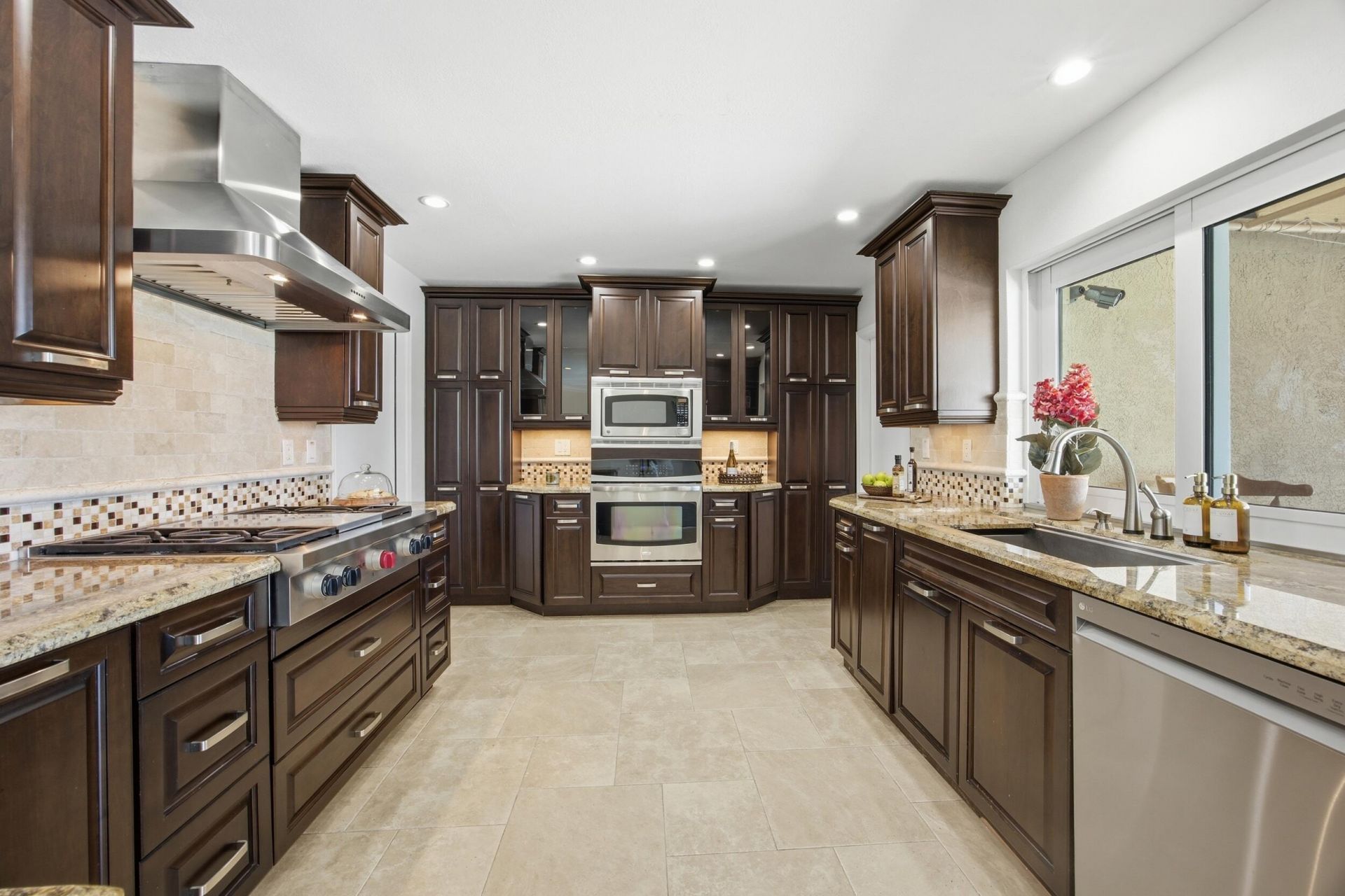 730 SE 3rd Terrace, Pompano Beach, FL 33060 Photo