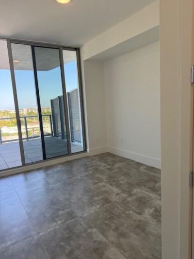 220 Lake Shore Drive, Unit 717, West Palm Beach, FL 33403 Photo