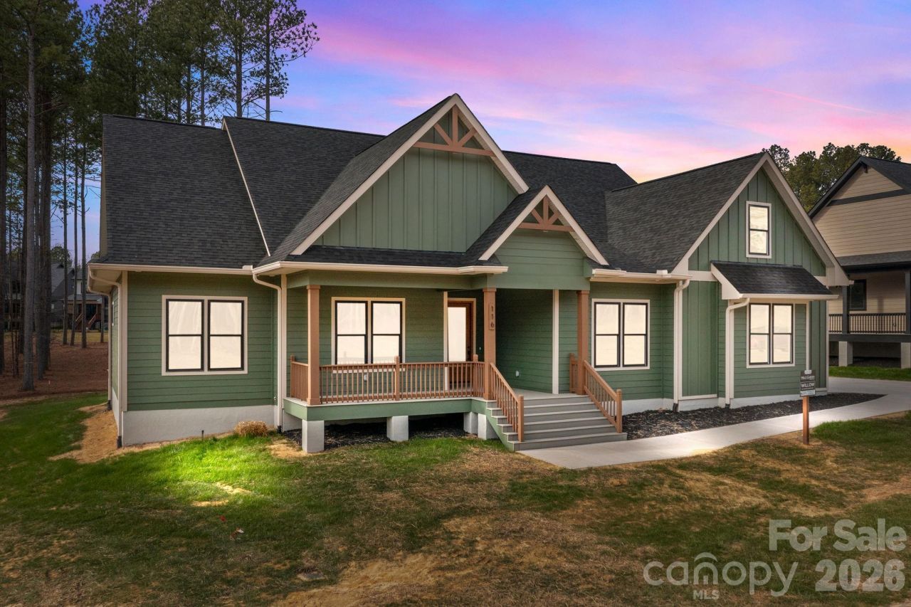 116 Taylors Garden Way, Statesville, NC 28625 Main Photo