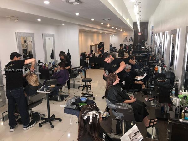 1913 Hollywood Blvd , Hollywood, FL 33020