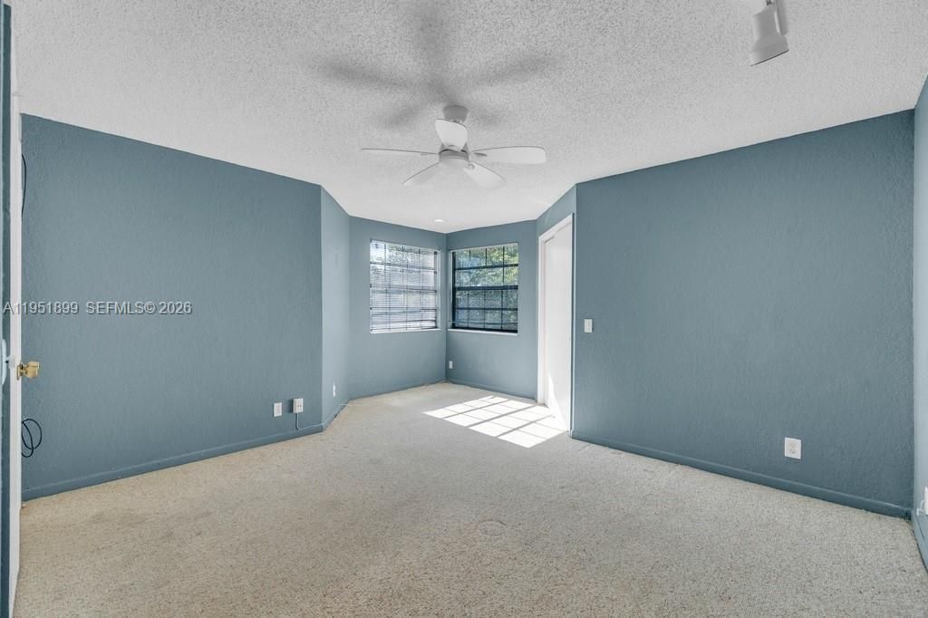 8209 Waterford Ave, Tamarac, FL 33321 Photo