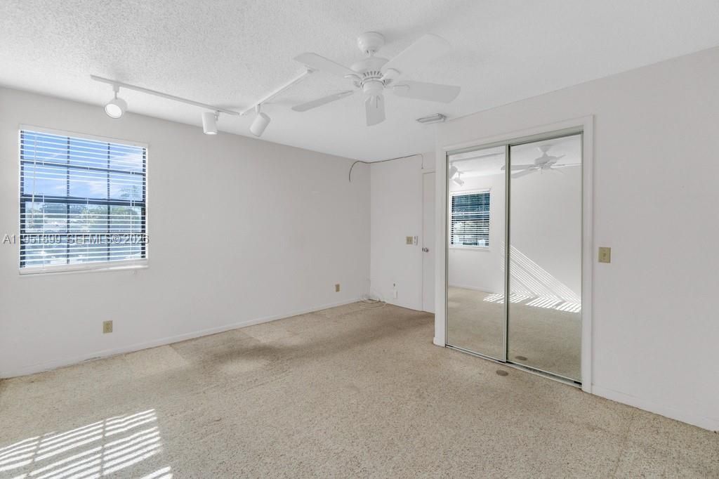 8209 Waterford Ave, Tamarac, FL 33321 Photo