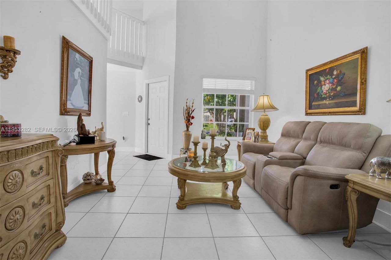 10137 SW 223rd Ter, Cutler Bay, FL 33190 Photo