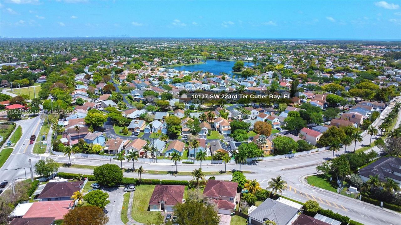 10137 SW 223rd Ter, Cutler Bay, FL 33190 Photo