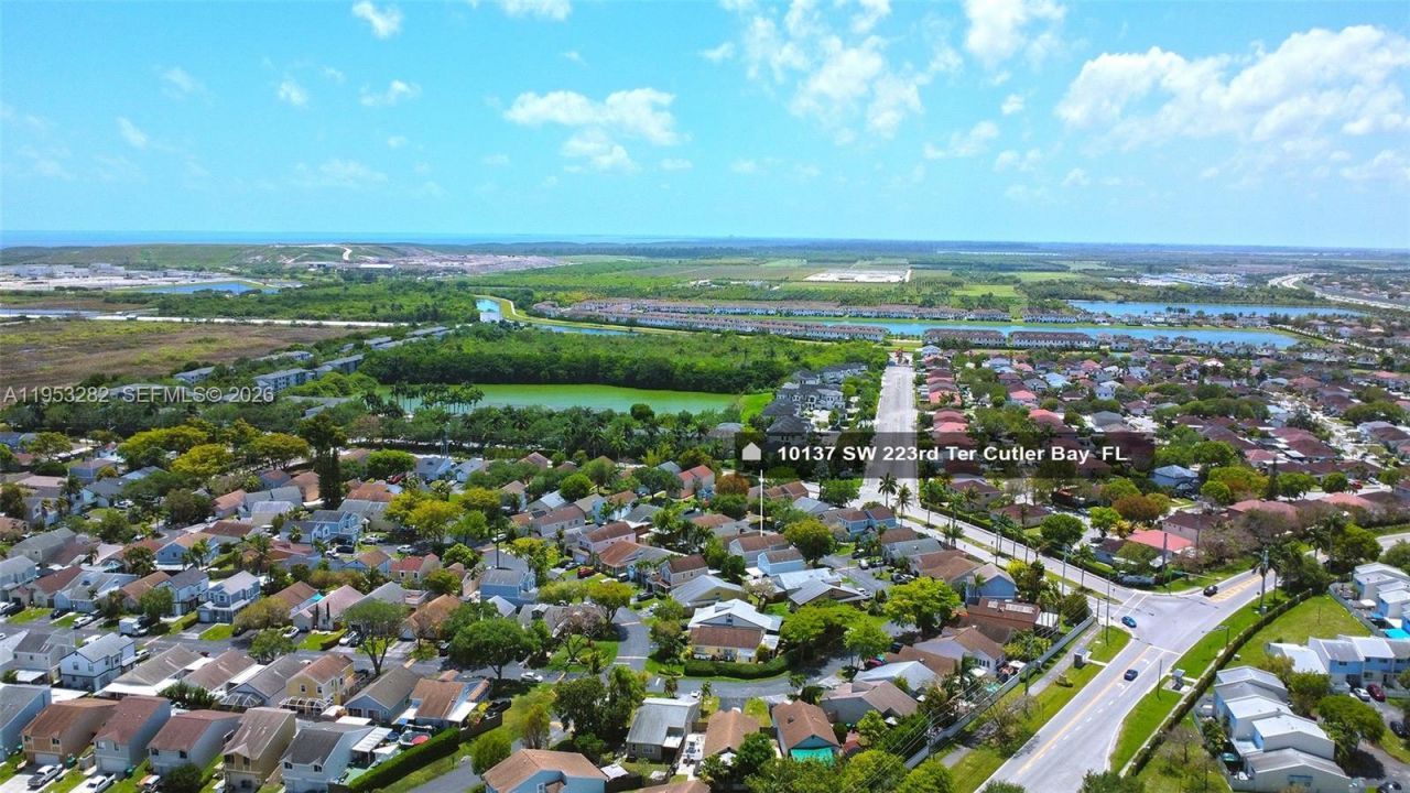 10137 SW 223rd Ter, Cutler Bay, FL 33190 Photo