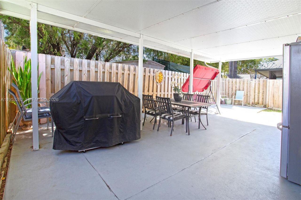 10137 SW 223rd Ter, Cutler Bay, FL 33190 Photo