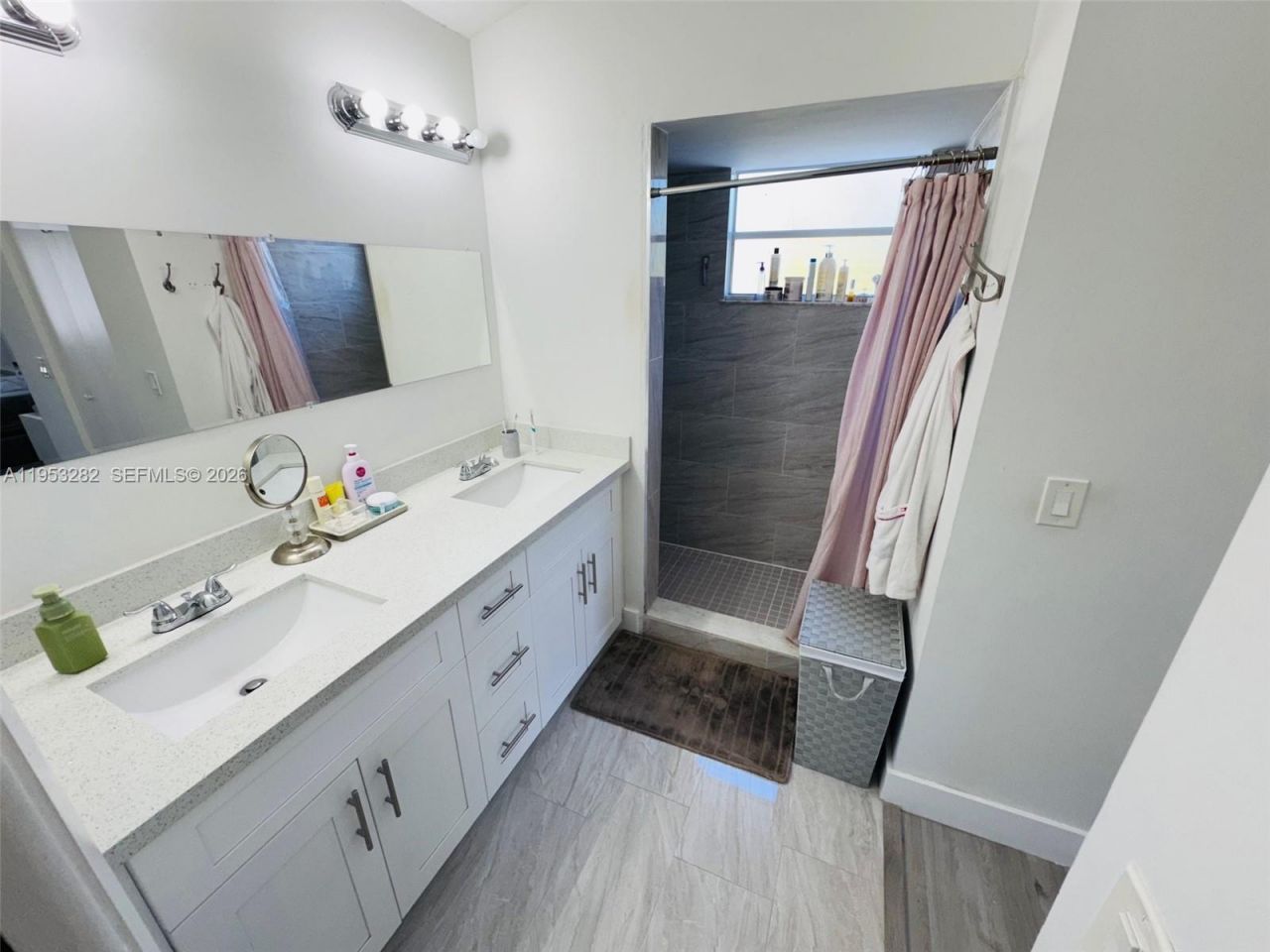 10137 SW 223rd Ter, Cutler Bay, FL 33190 Photo