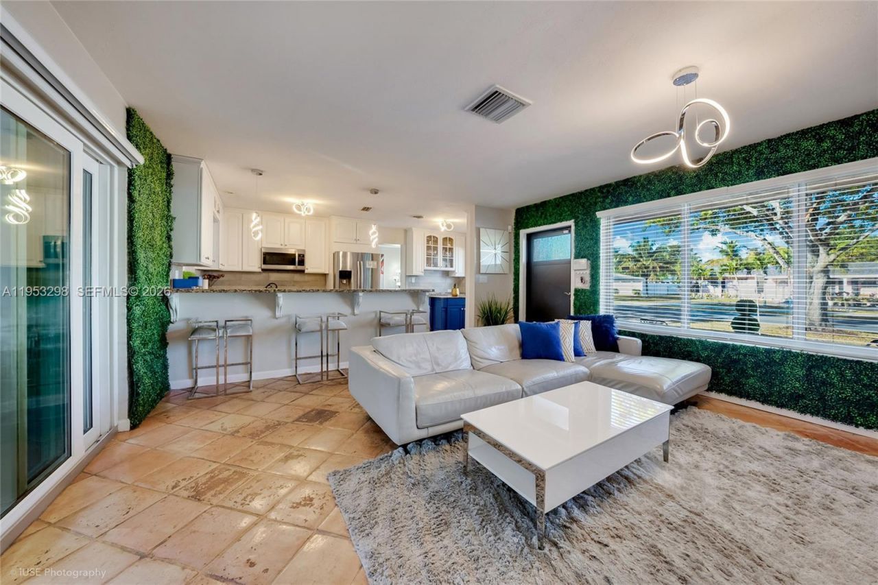 262 SW 54th Ave, Plantation, FL 33317 Photo