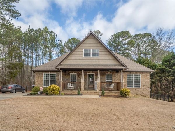 2045 Rising Fawn Drive, Warrior, AL 35180
