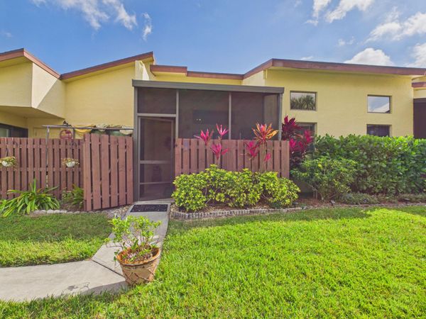 1726 W Royal Tern Lane, Unit 2, Fort Pierce, FL 34982