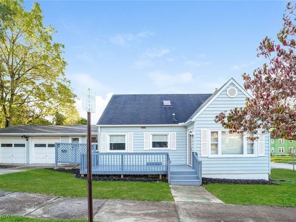 962 Iona Avenue, Akron, OH 44314