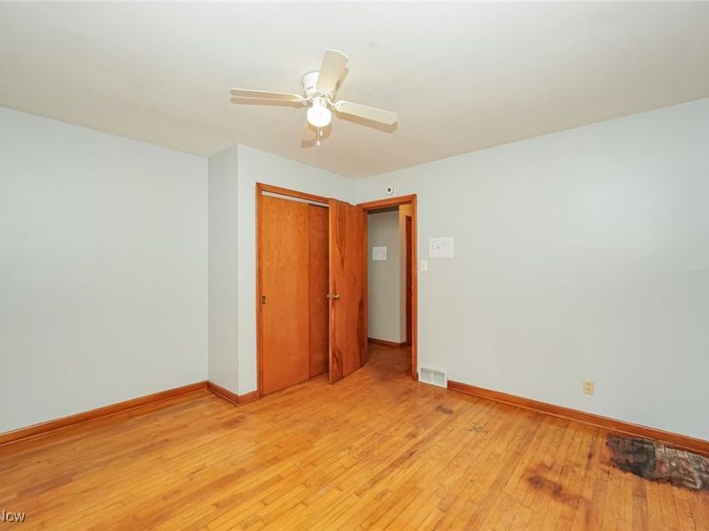 962 Iona Avenue, Akron, OH 44314 Photo 12