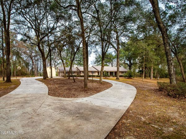 28175 HAMMOCK Road, Hilliard, FL 32046
