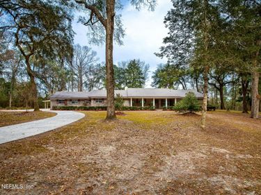 28175 HAMMOCK Road, Hilliard, FL 32046
