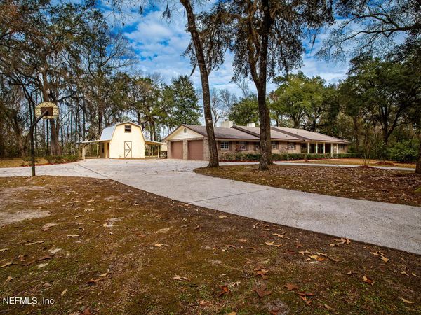 28175 HAMMOCK Road, Hilliard, FL 32046