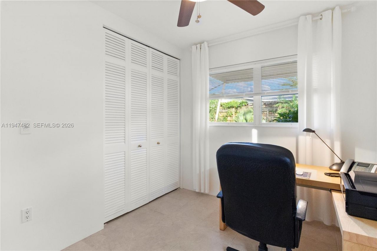 1541 NW 83rd Way, Pembroke Pines, FL 33024 Photo